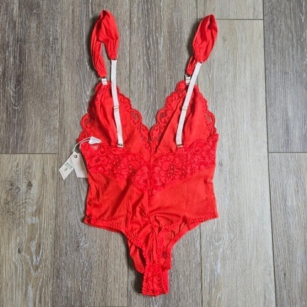 Free People We Are HAH Cheap And Cheerful Bodysuit Red Women's Small Revolve - Picture 9 of 13